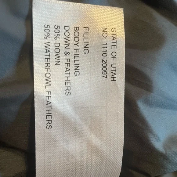 Free Country Charcoal and light pink puffer vest. - Picture 9 of 9